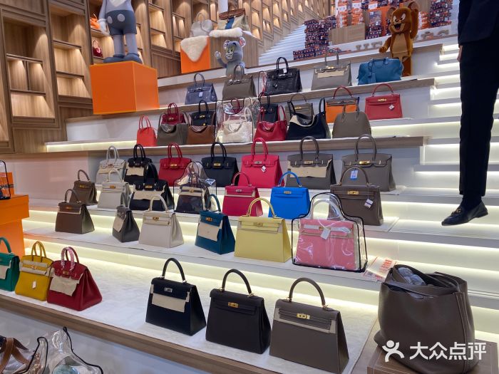 回收二手名表名包珠宝黄金-爱奢侈名品礼品回收公司_首页