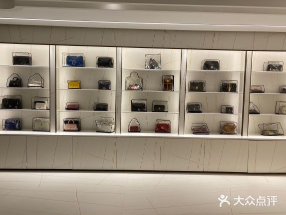 非法收受财物逾1648万湖南原副厅级干部康月林一审被判十年半
