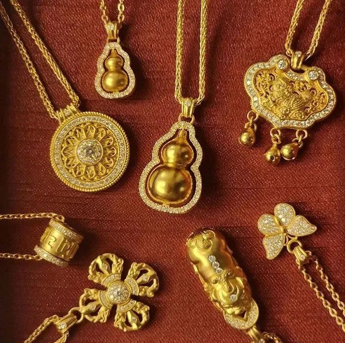 【唇膏】介绍最受欢迎的效果最好的唇膏_PClady百科_太平洋时尚网