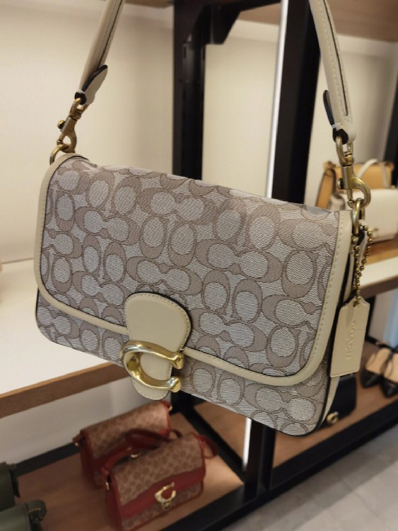 这个星期回收的成果小赚几万