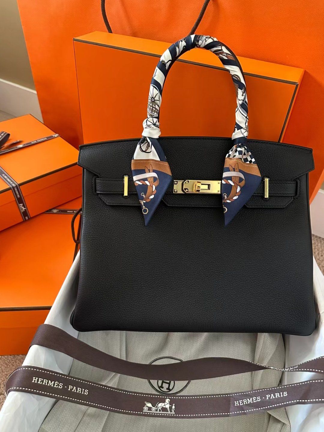 闪回科技三闯港交所只为“续命”