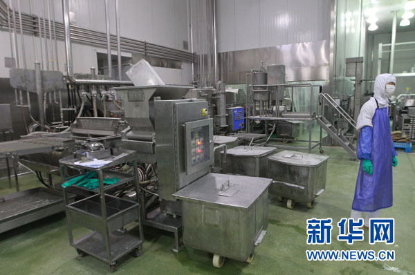 麦当劳肯德基供应商被曝用过期肉 涉事企业已查封(图1)