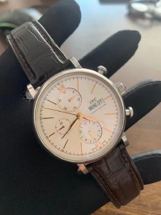 点击获取地址!上海本地实体店白银回收立等可取(图1) 点击获取地址!上海本地实体店白银回收立等可取