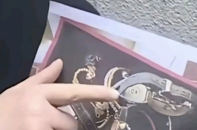 15岁少女在二手回收平台贱卖奢侈品为何平台的审核会形同虚设?(图4)