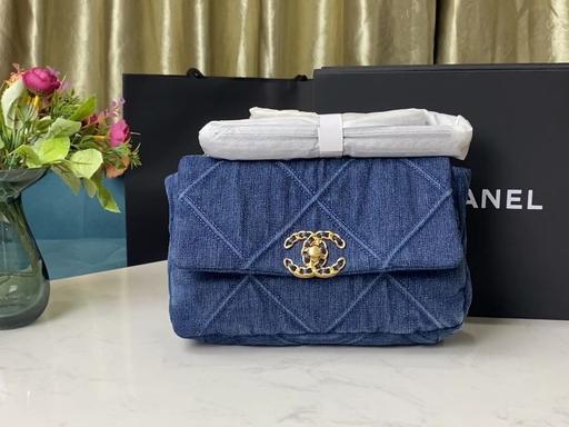 2026青岛包包回收店铺指南:五大平台深度解析安全变现不踩坑(图1)